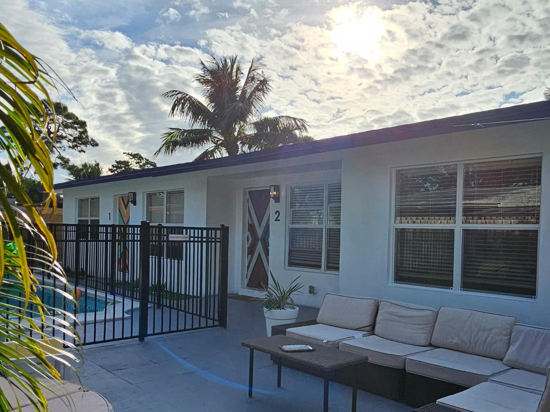 Coastal Haven: Family-Friendly House with Pool Near Beaches Fort Lauderdale Exterior photo