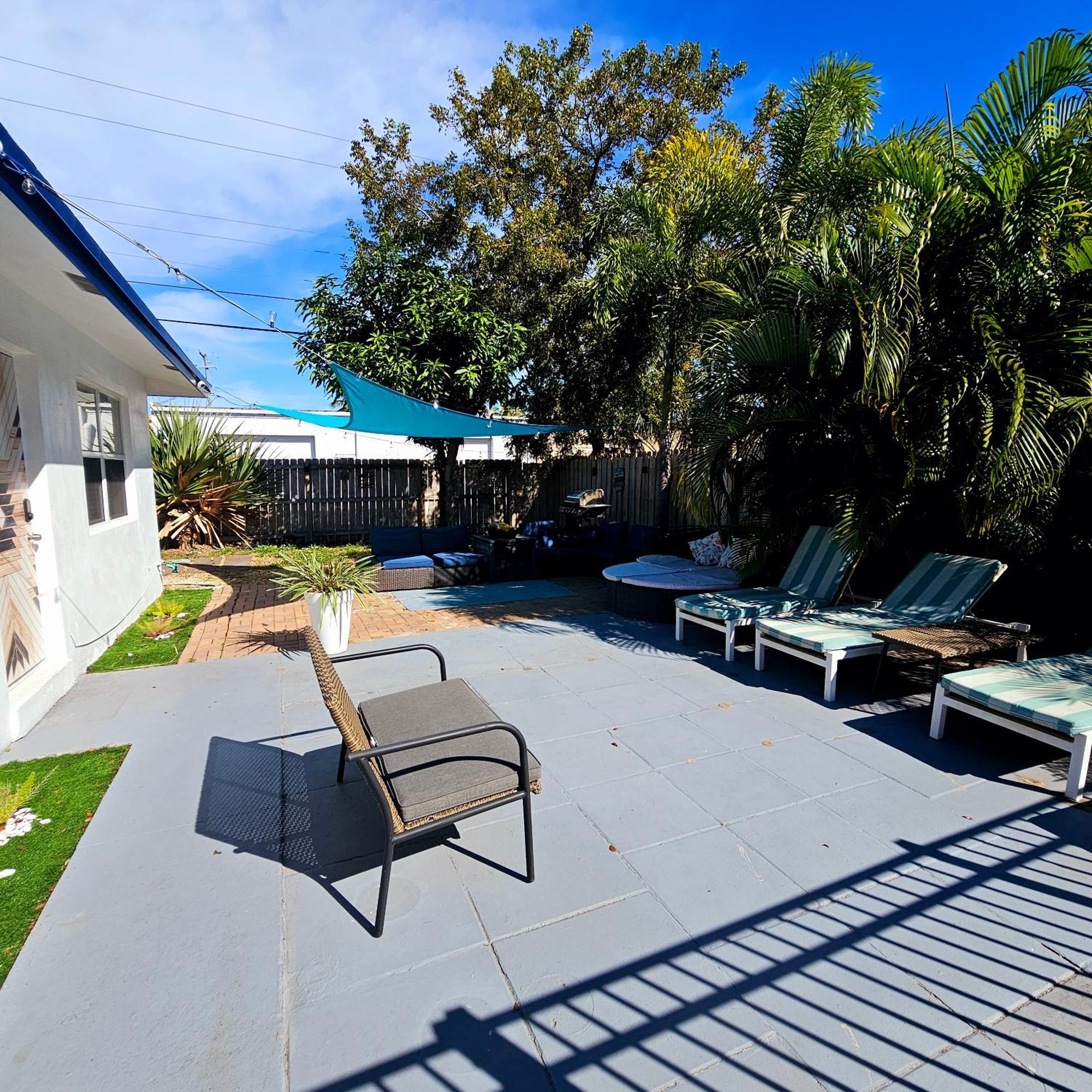 Coastal Haven: Family-Friendly House with Pool Near Beaches Fort Lauderdale Exterior photo