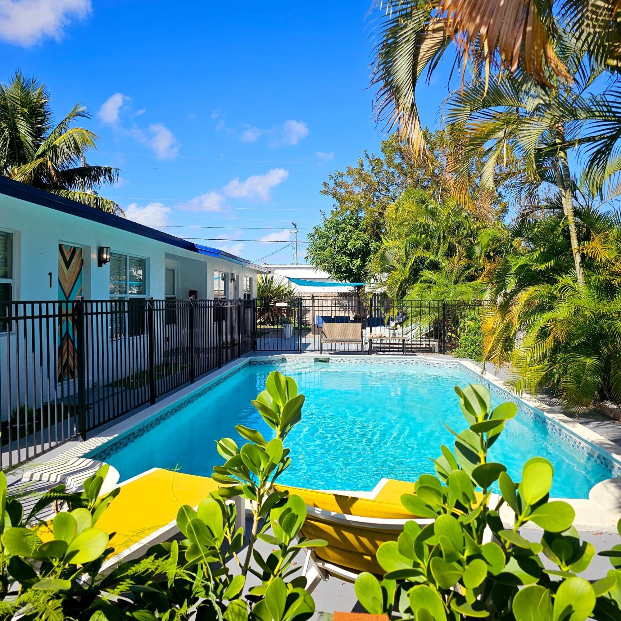 Coastal Haven: Family-Friendly House with Pool Near Beaches Fort Lauderdale Exterior photo
